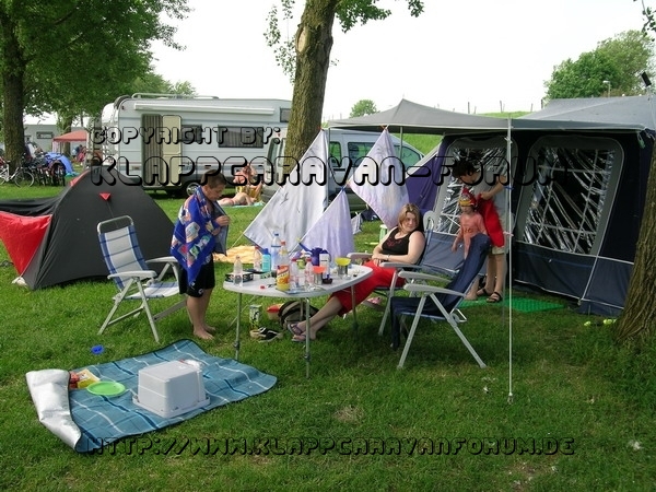 Campingwochenende in Isselstrand (bei Doesburg) in Holland mit Freunden zu Besuch